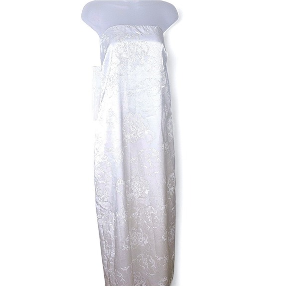 Lulu's Ivory Satin Jacquard Strapless Maxi Dress w/ Back Bow – Size S New - Picture 2 of 8